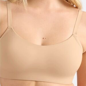 NWT Knix The One &Only Scoop Bra. Size M. Warm Sand. Nude. Neutral. Brand new